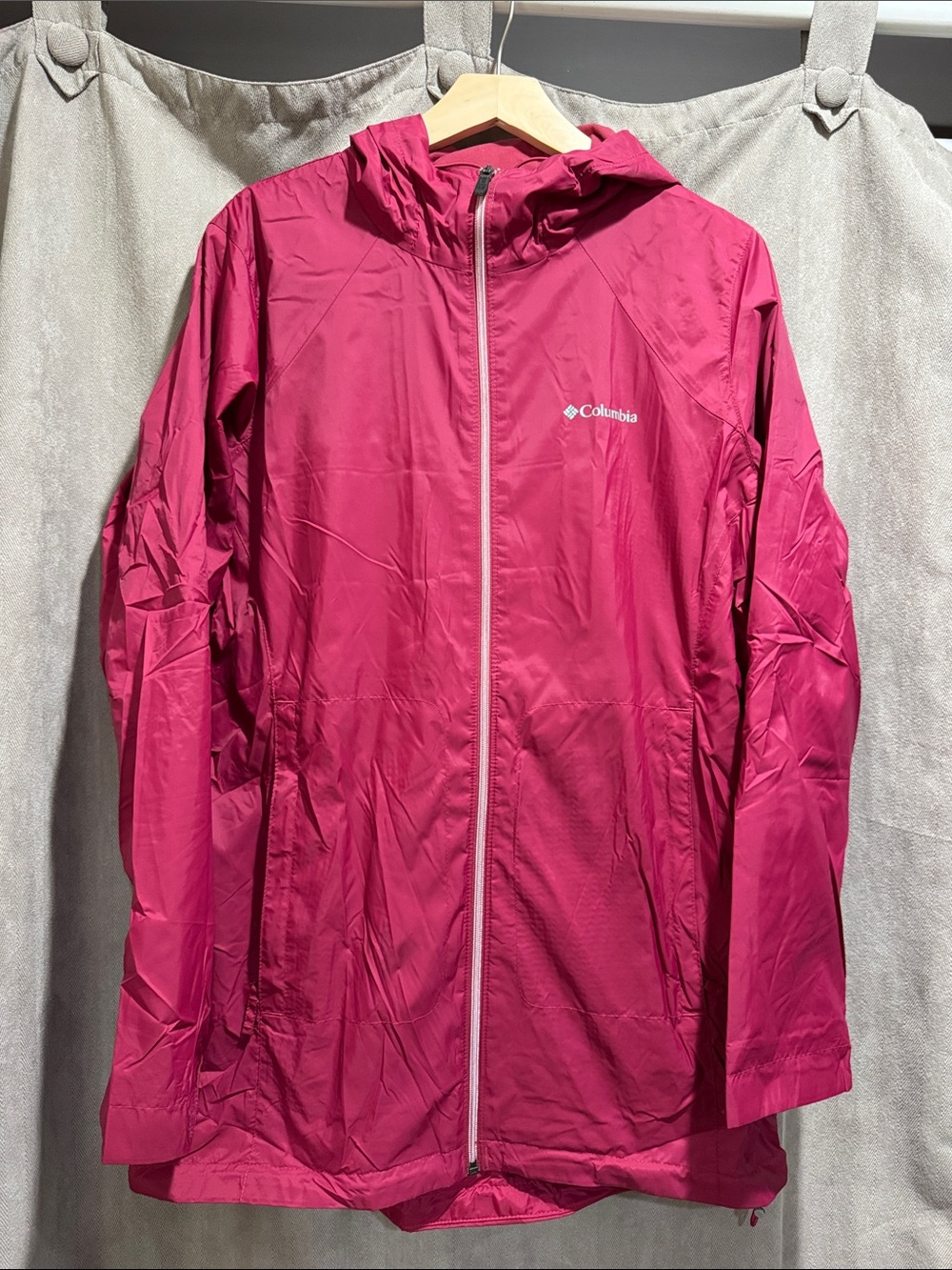 Columbia Hooded Shell Jacket - Raspberry